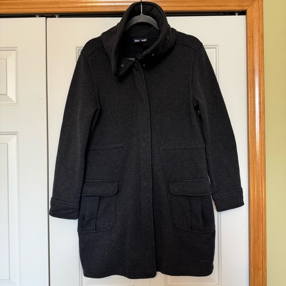 Patagonia Better Sweater Coat in Charcoal Grey Size Medium - Picture 1 of 10